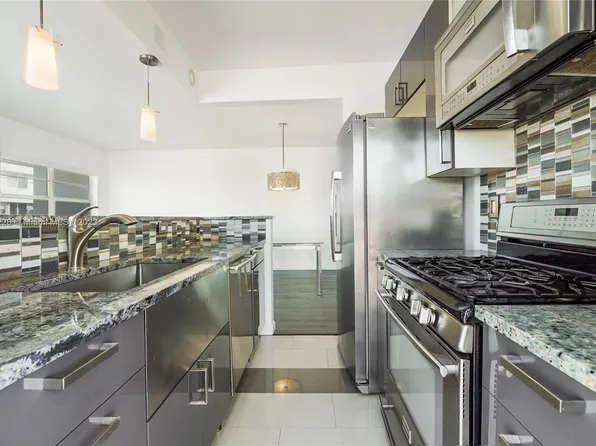 620 76th St APT 8, Miami Beach, FL 33141