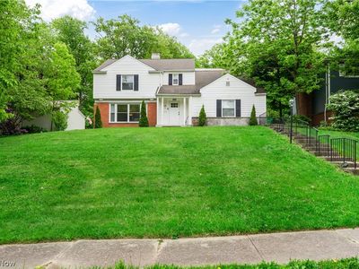 1963 Laurel Hill Dr, South Euclid, OH, 44121
