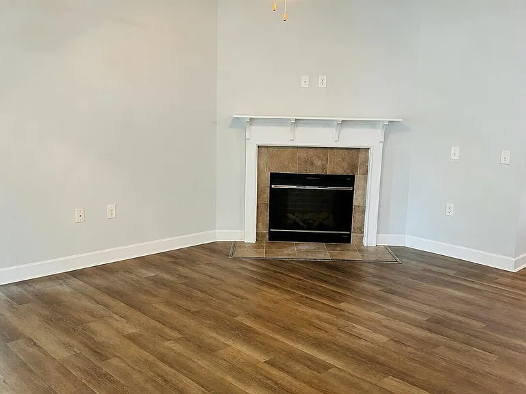 4428 Bluebill Dr #2 — Photo 2