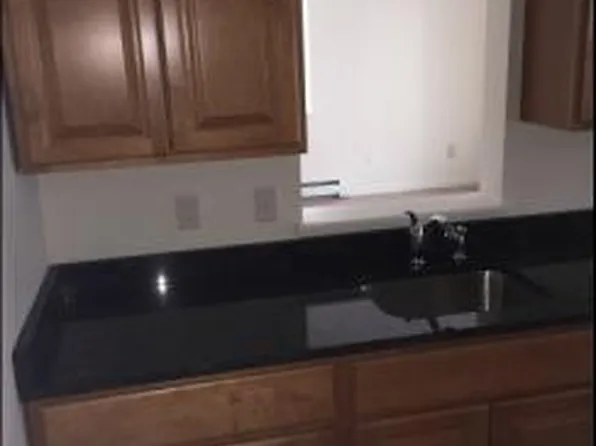 Old Liverpool Point, 706 Old Liverpool Rd #909a38283, Liverpool, NY 13088