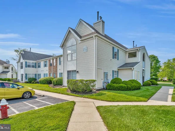 1608 Steeplebush Ter, Mount Laurel, NJ 08054