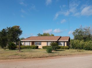 255 N. Yule, Charlotte, TX 78011
