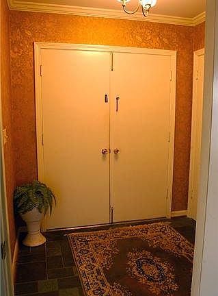 2nd image of 6605 Sussex Cir