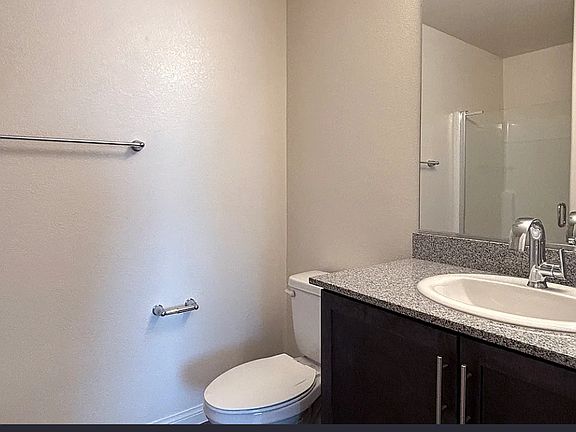 3rd image of 7019 Skyline Blue St