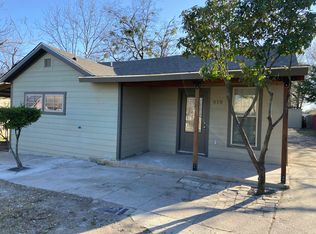 510 Greenwood St, Terrell, TX 75160