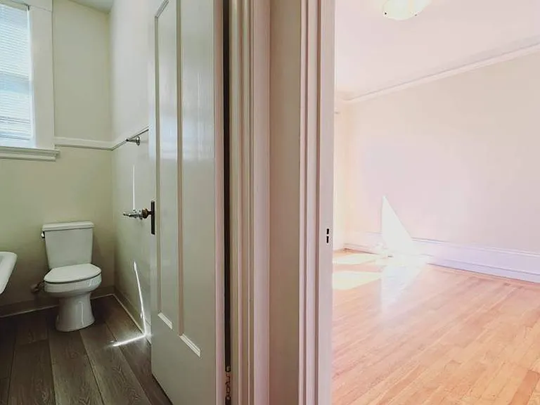 685 Haight St — Photo 11
