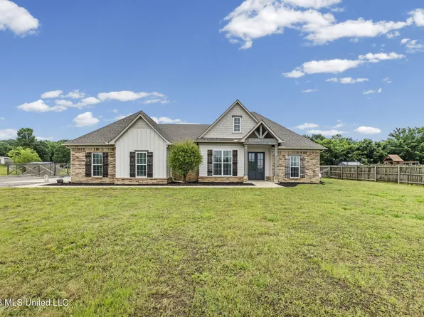 750 Moore Loop, Byhalia, MS 38611