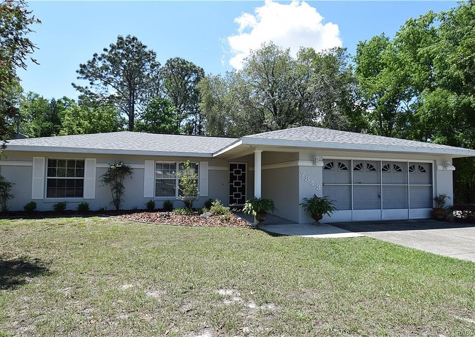 1st image of 7843 N Golfview Dr