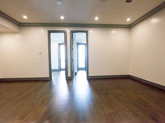 3rd image of 240 Troutman St #2A