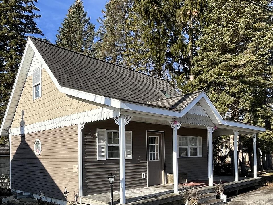 1st image of 6066 River Rd