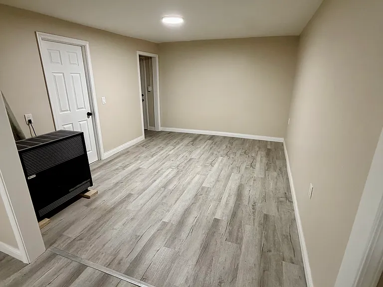 2604 Schrage Ave #1 — Photo 2