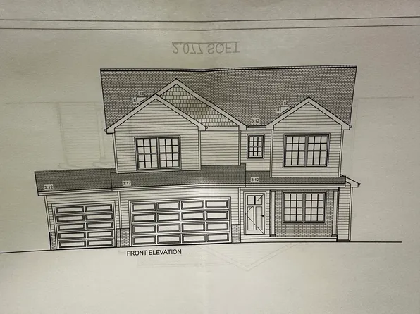 2507 Savanna Rd, Bloomington, IL 61705