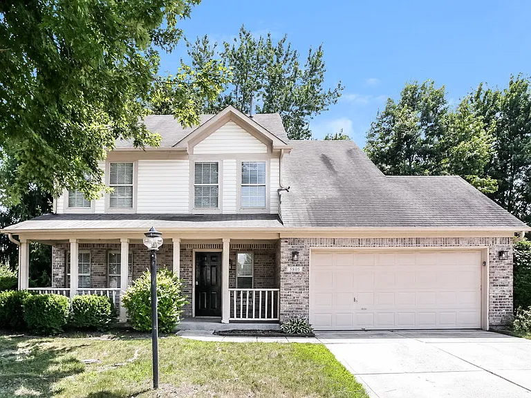 5805 Tanager Ln — Photo 1
