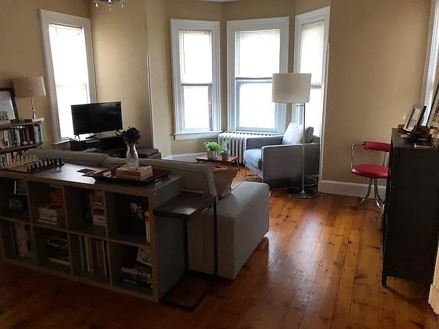 30 Willard St #2 — Photo 4