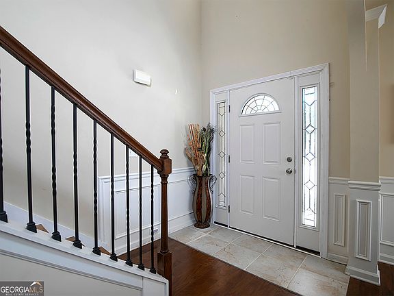 5th image of 5554 Racetrack Ct