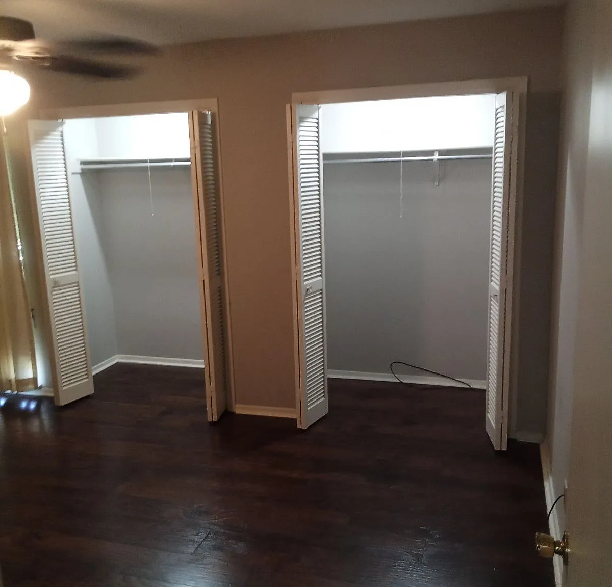 501 Cypress Ln — Photo 2