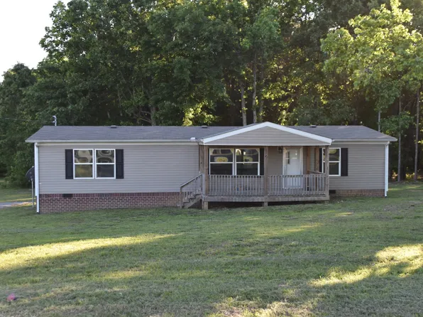 149 Harbin Rd, Fayetteville, TN 37334