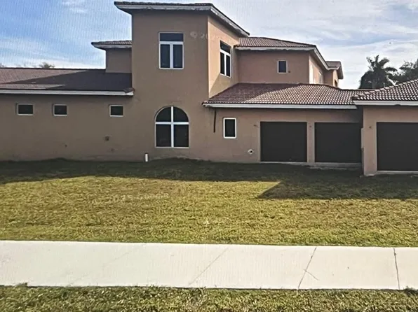 751 Ranch Rd, Fort Lauderdale, FL 33326