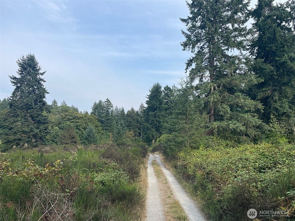 2nd image of 0 XX Vashon Highway SW
