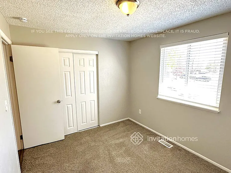 3361 S Winston St — Photo 9
