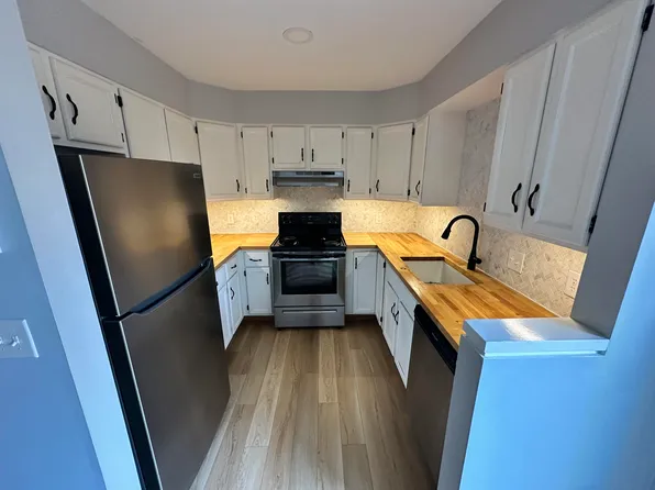 50 Glenridge Drive #50, Portland, ME 04102