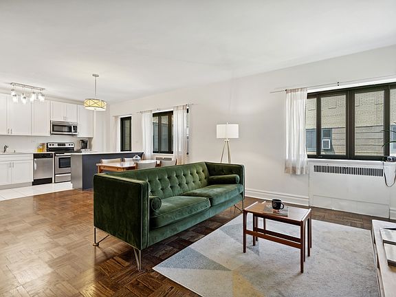 5th image of 5056 N Marine Dr APT B8