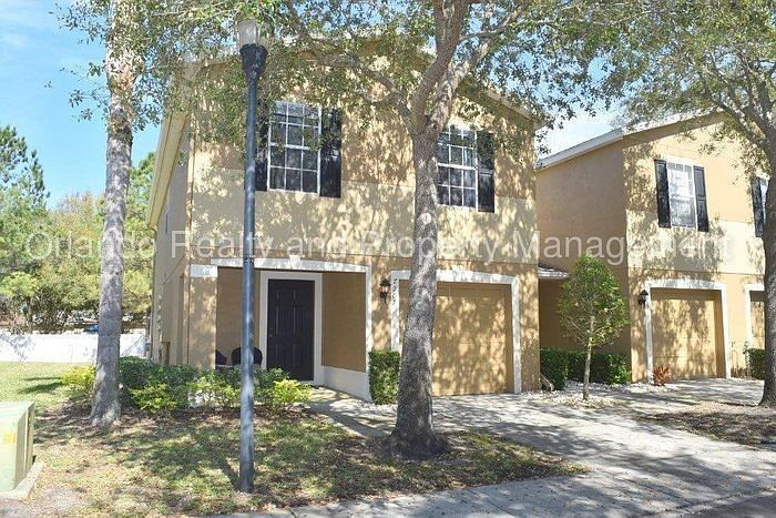 1st image of 7907 Longwood Run Ln