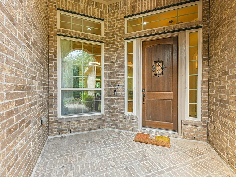 23 Langstone Pl — Photo 3