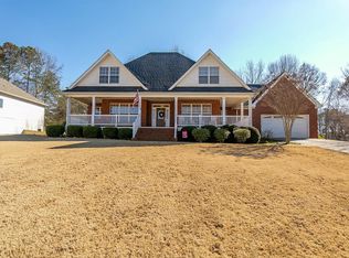 117 River Birch Dr, Carrollton, GA 30116