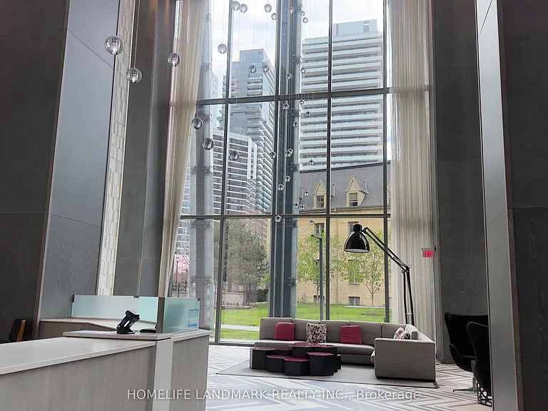 1080 Bay St #3010 — Photo 3