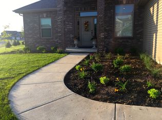 2625 W Carrington Ct, Dunlap, IL 61525