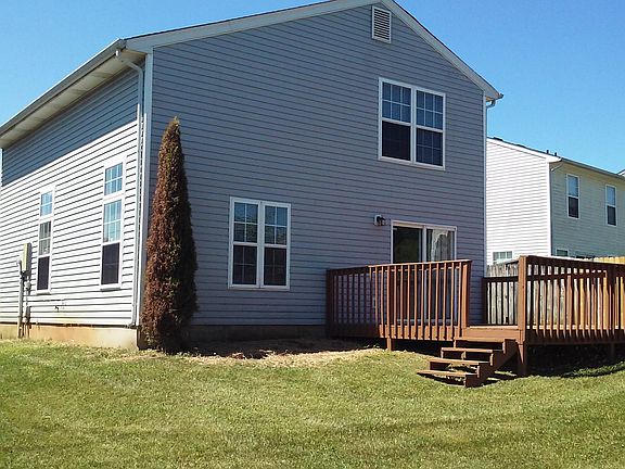 Rear View & Deck