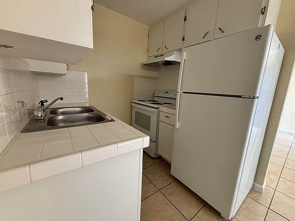 2nd image of 1206 Bundrant Dr #16