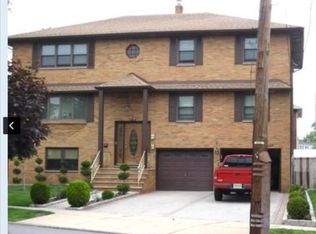 217 Park Ave, Lyndhurst, NJ 07071