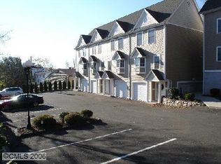 16 Hillside Pl #4H, Norwalk, CT 06851