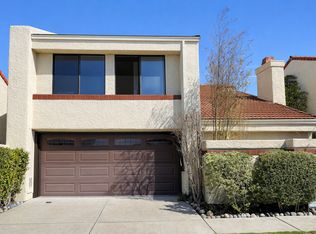 7 Barcelona Cir, Redwood City, CA 94065