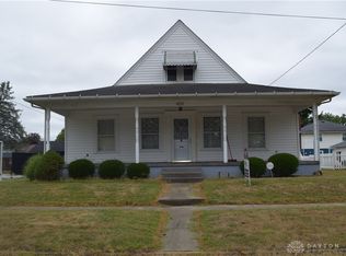 409 Pleasant Ave, Malvern, OH 44644