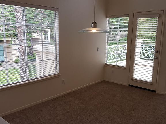5th image of 12640 Springbrook Dr Unit D