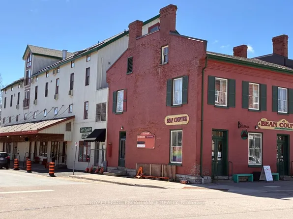 172 Main St #303, Brighton, ON K0K 1H0