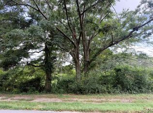 4 Russell Ln #J, Sumrall, MS 39482