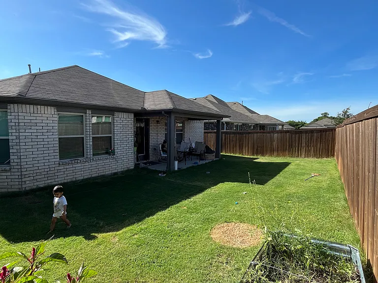 8709 Heliotrope Ln — Photo 41