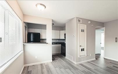 1st image of 4427 Knight Arnold Rd #16419017