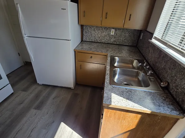 1257 Northfield Dr NE, Grand Rapids, MI 49505