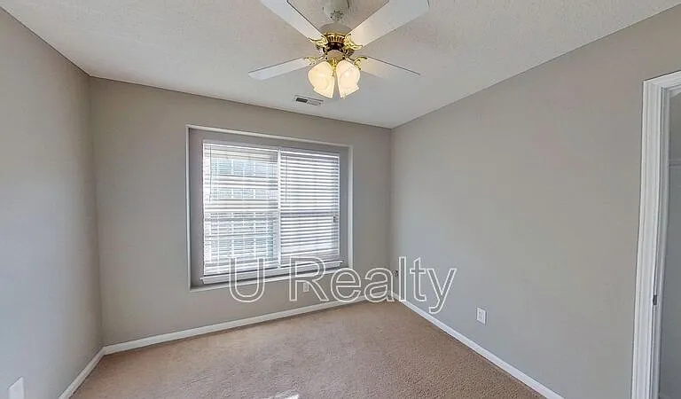 7236 Rock Island Rd — Photo 8