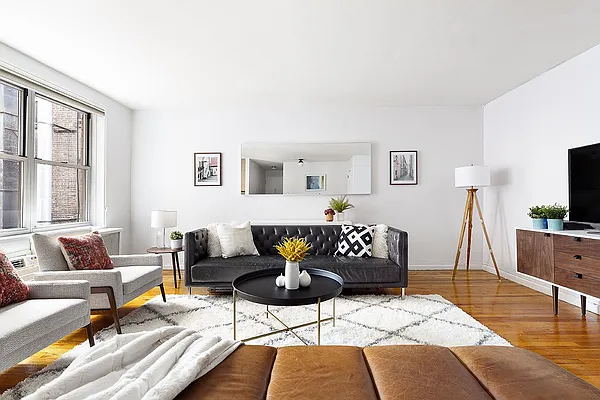 Sold by Compass | media 1