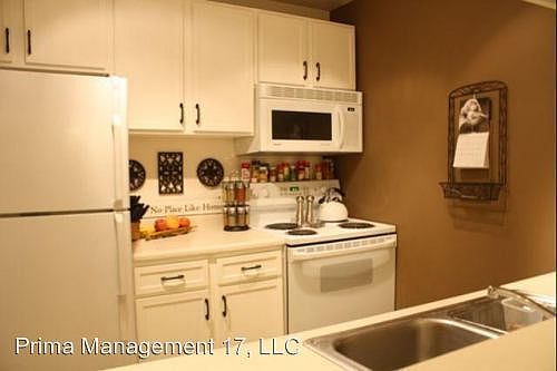 4th image of 5335 Brody Dr Unit 201