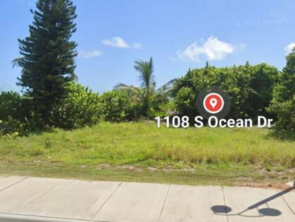 2nd image of 1108 S Ocean Drive