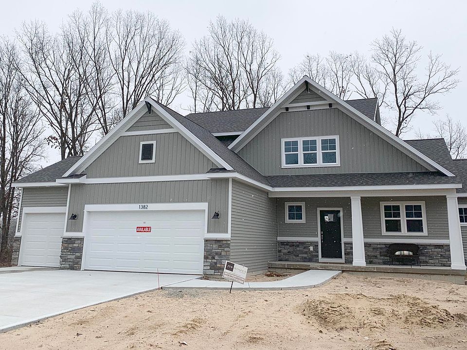 1st image of 1382 Remington Dr