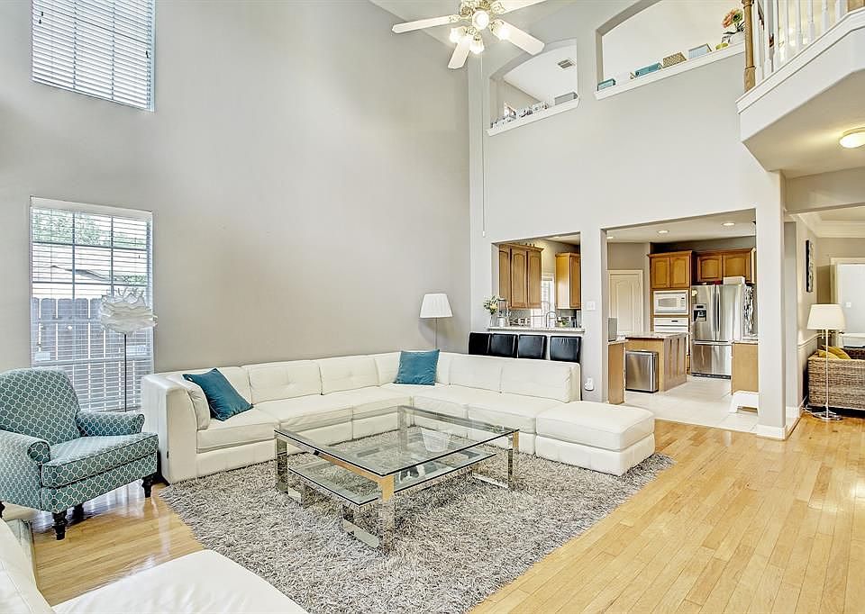 1st image of 1643 Lakeside Enclave Dr