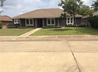 2317 Castle Rock Rd, Carrollton, TX 75007